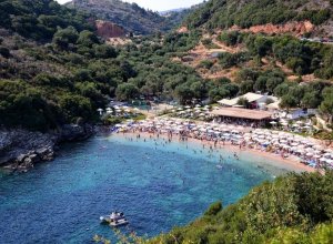 Mikri Ammos beach in Sivota, Thesprotia