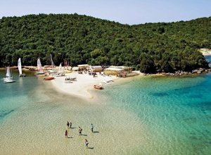 Bella Vraka Beach in Sivota, Thesprotia 