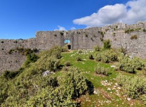 Αρχαιολογικά και ιστορικά μνημεία - Μουσεία